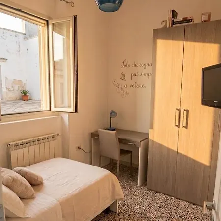 L'appartamento Di *